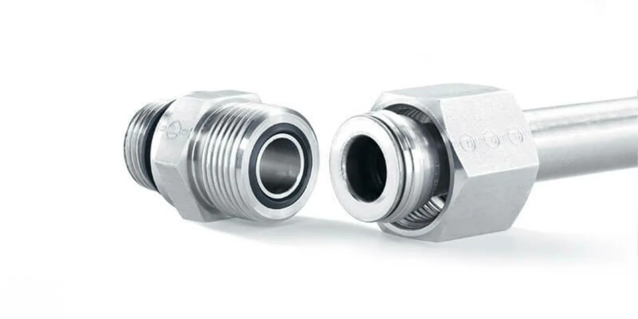 zwei Verschraubungsteile o lok